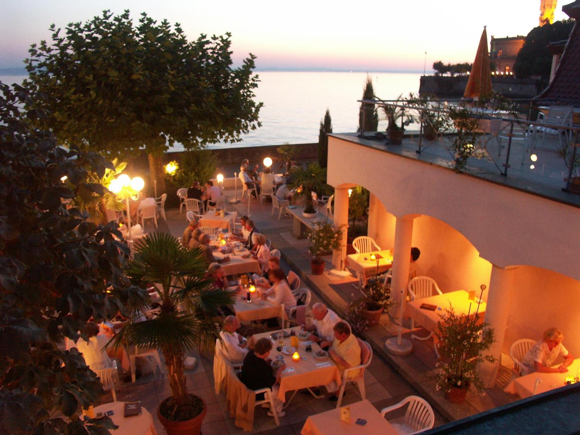 Hotel Engel Langenargen Bagian luar foto
