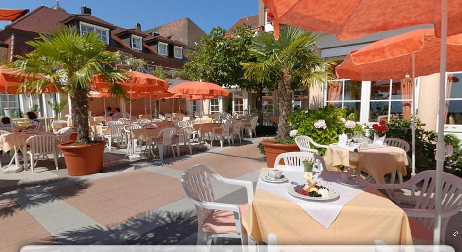 Hotel Engel Langenargen Bagian luar foto