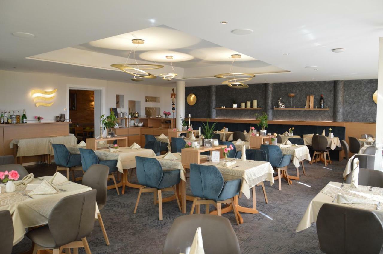 Hotel Engel Langenargen Bagian luar foto
